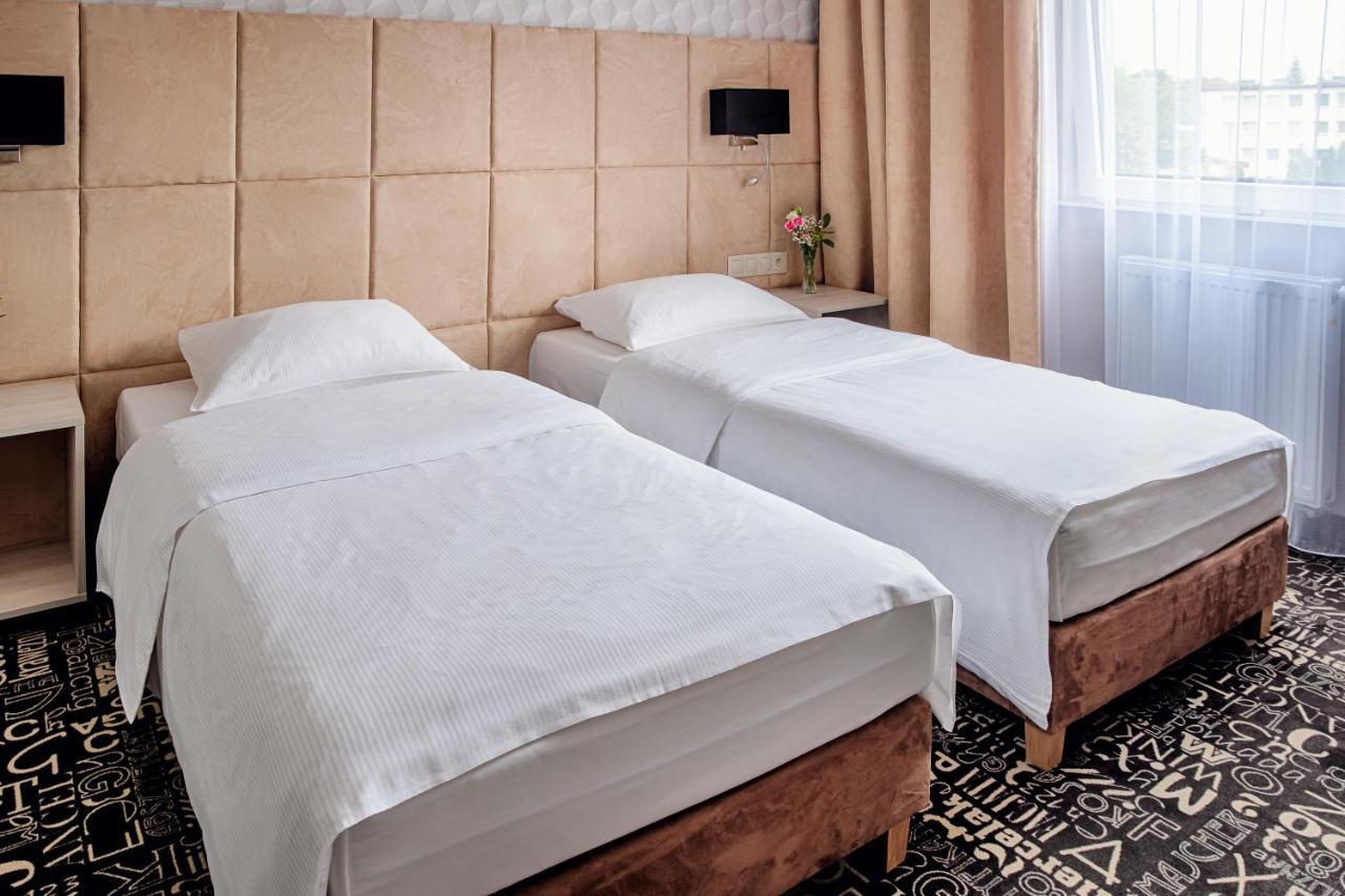 Citi Hotel'S Warszawa-Falenty Raszyn Eksteriør billede