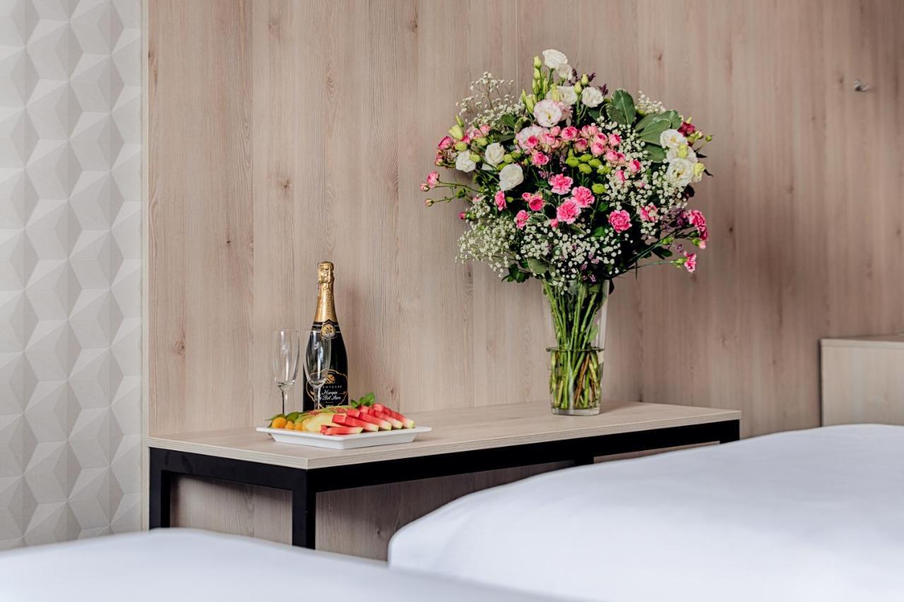 Citi Hotel'S Warszawa-Falenty Raszyn Eksteriør billede